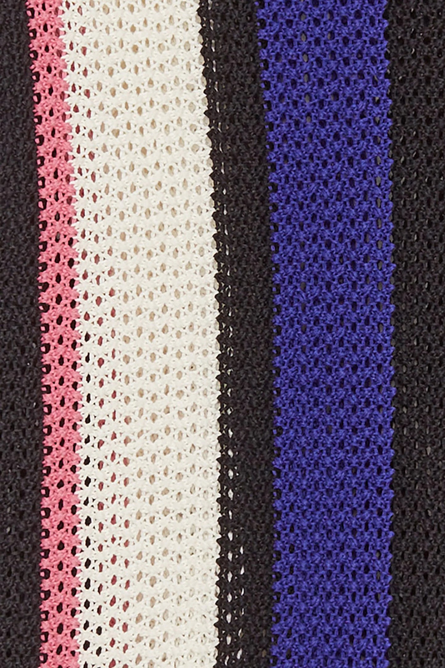 #color_blk-multi