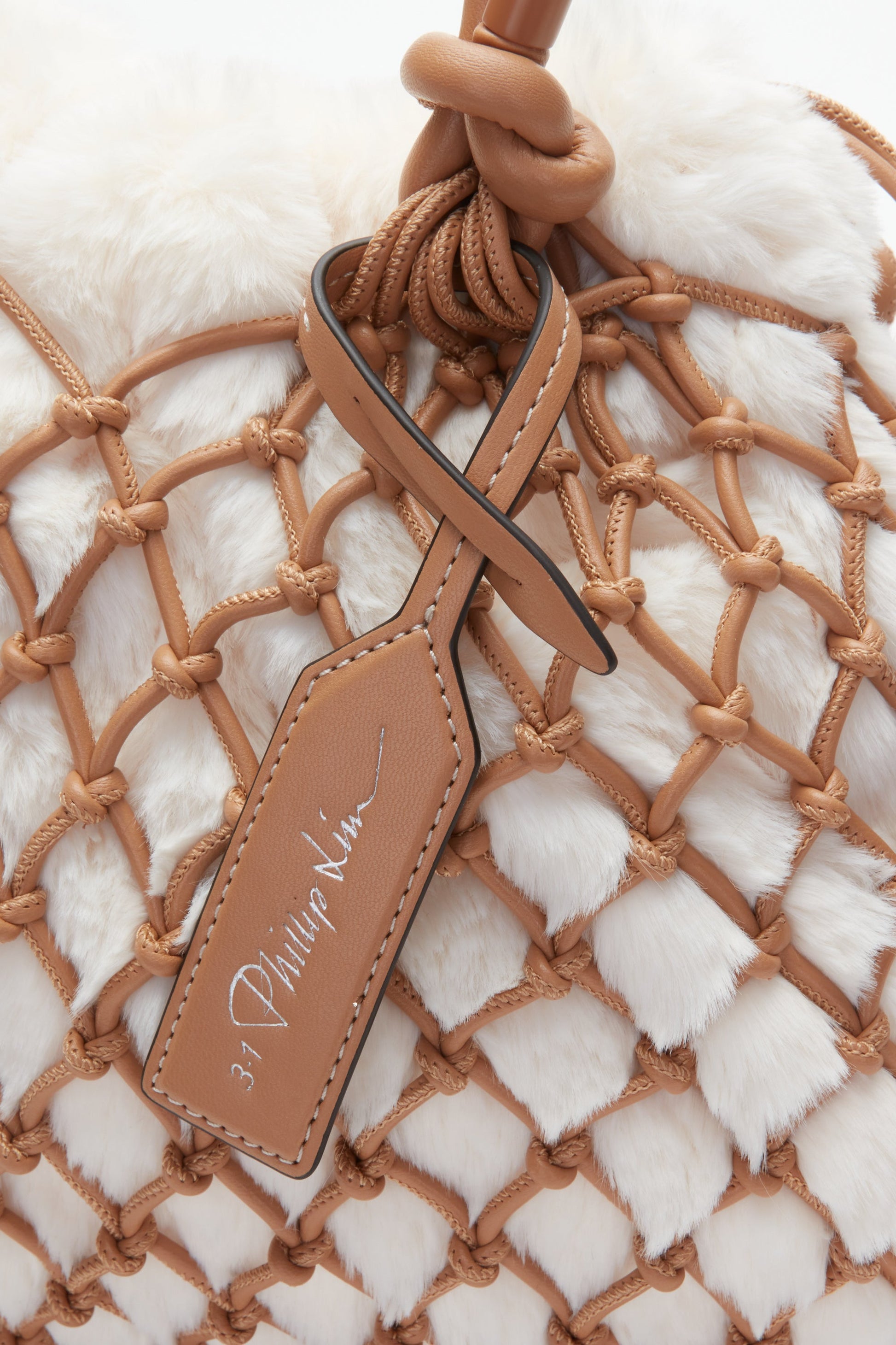 #color_ivory-camel