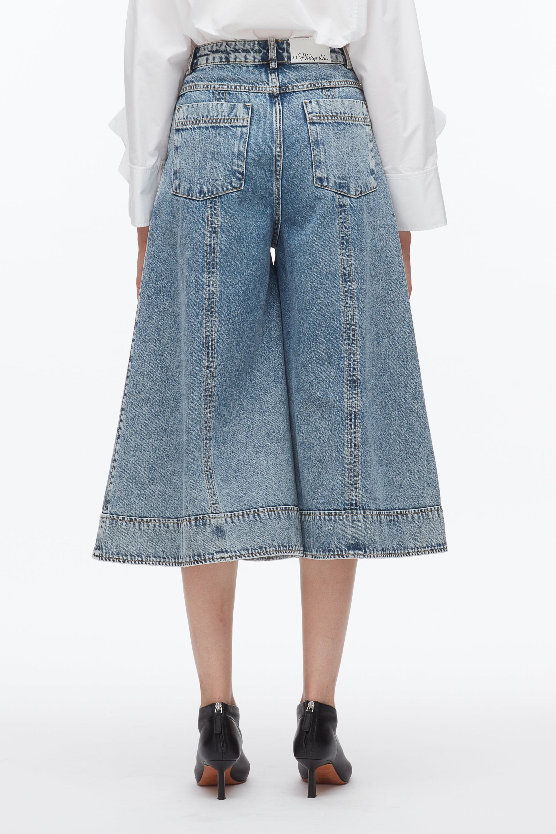 #color_washed-blue-medium