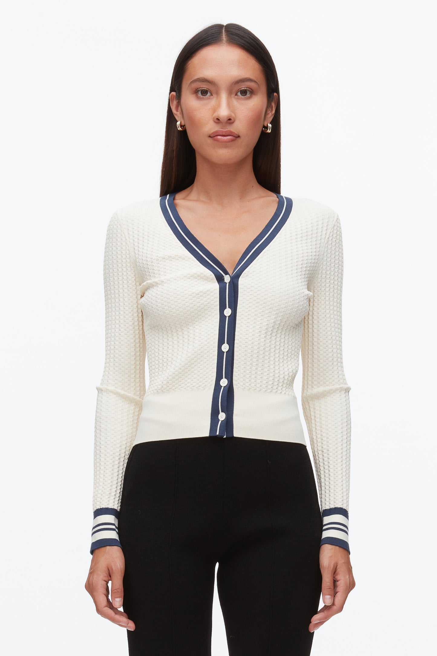#color_ecru-navy