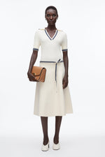 #color_ecru-navy