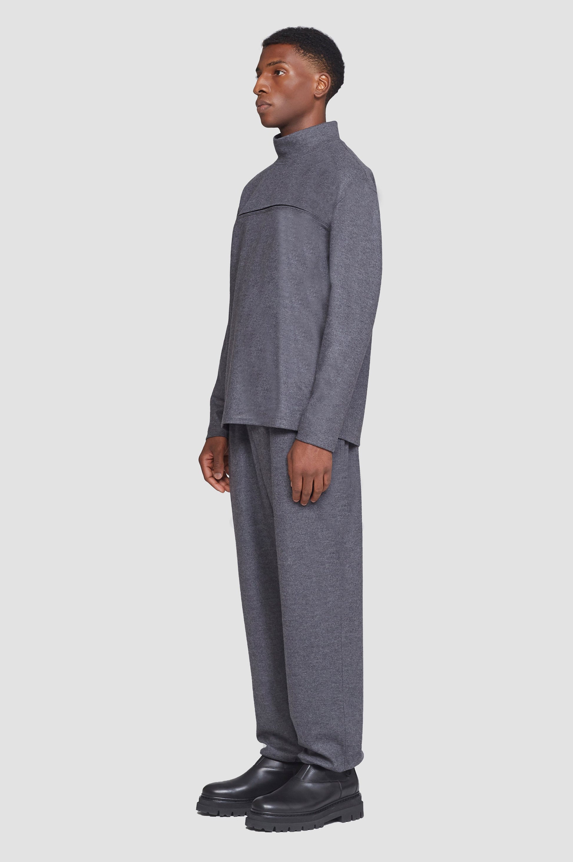 #color_dark-heather-grey