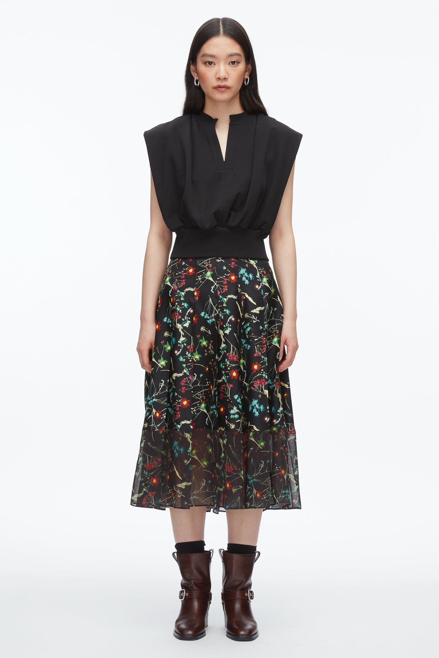 #color_black-multi