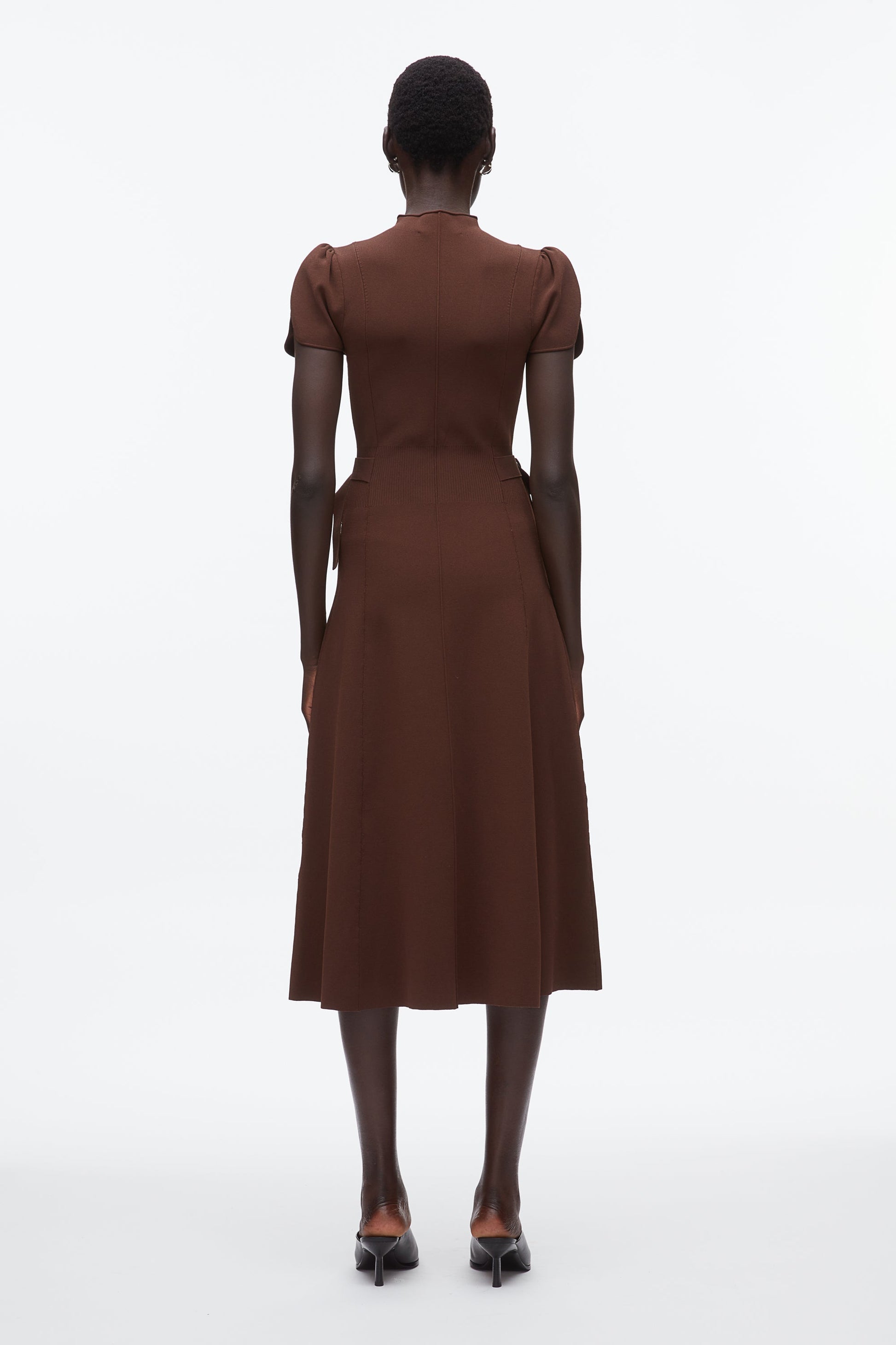 #color_dk-chocolate