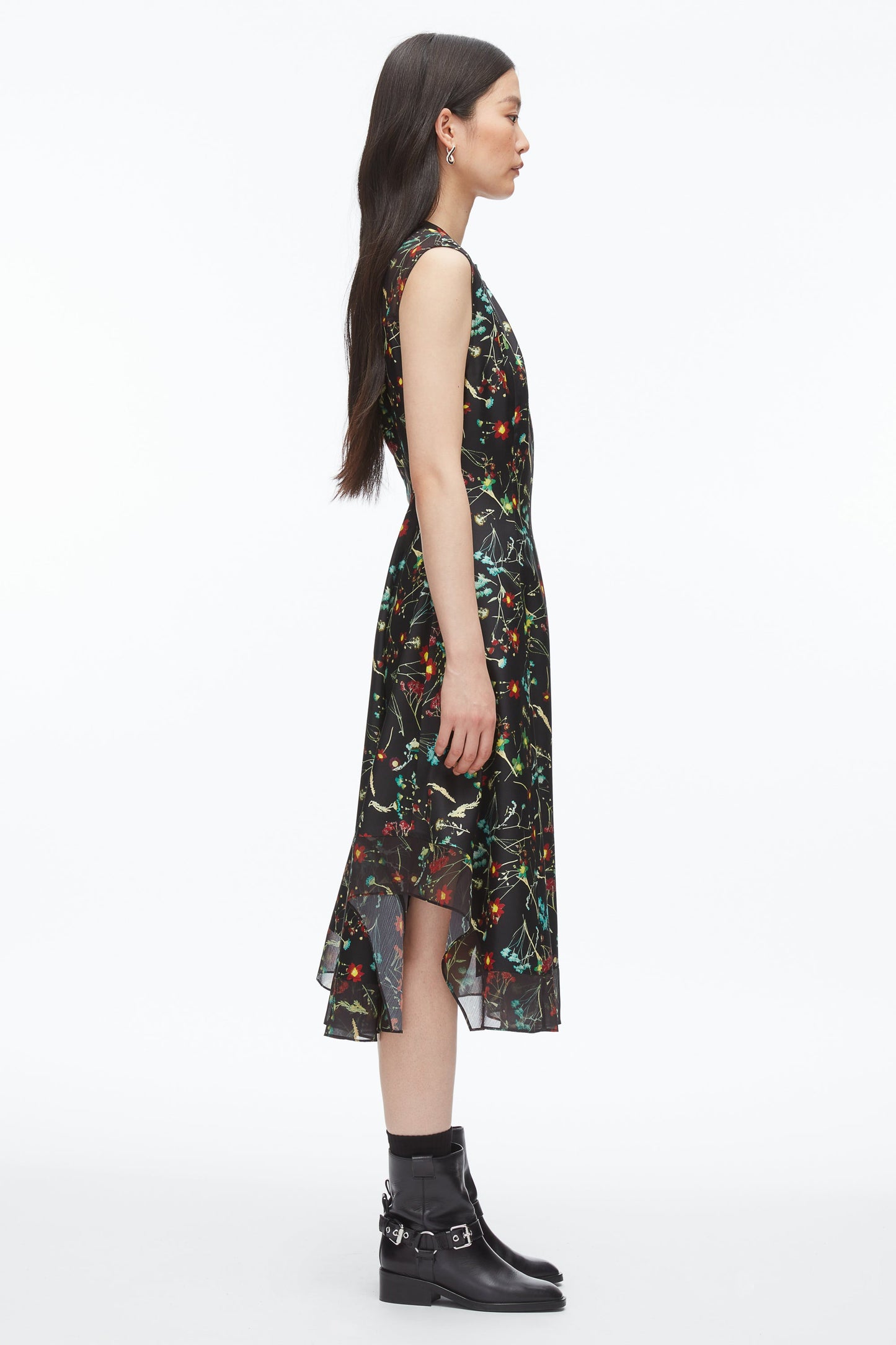 #color_black-multi