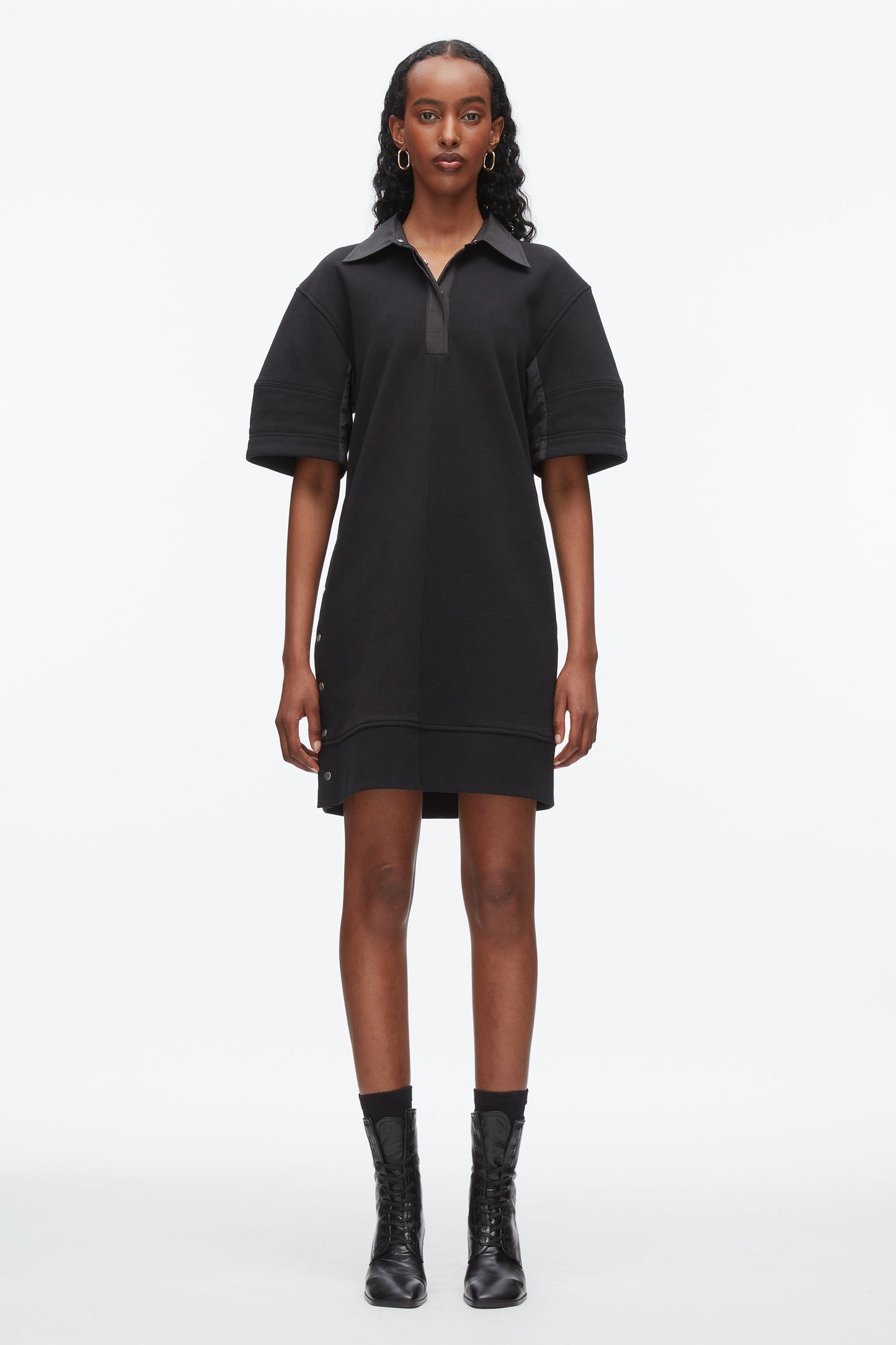 #color_black-black