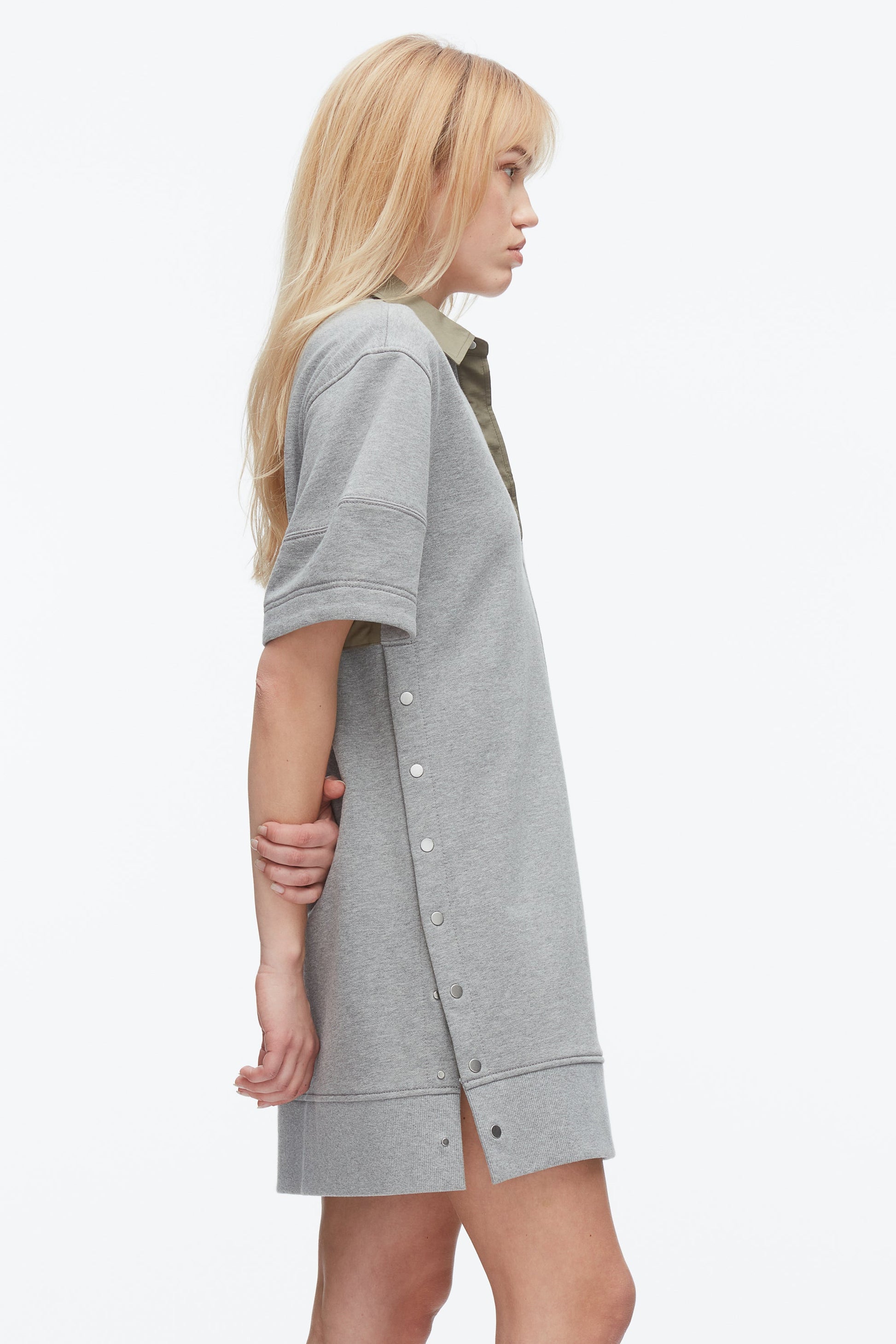 #color_grey-melange-army