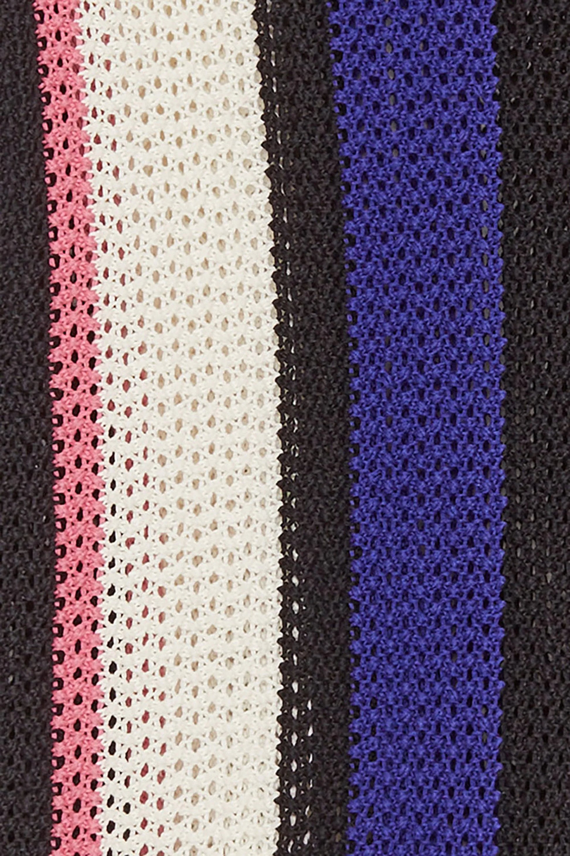#color_blk-multi