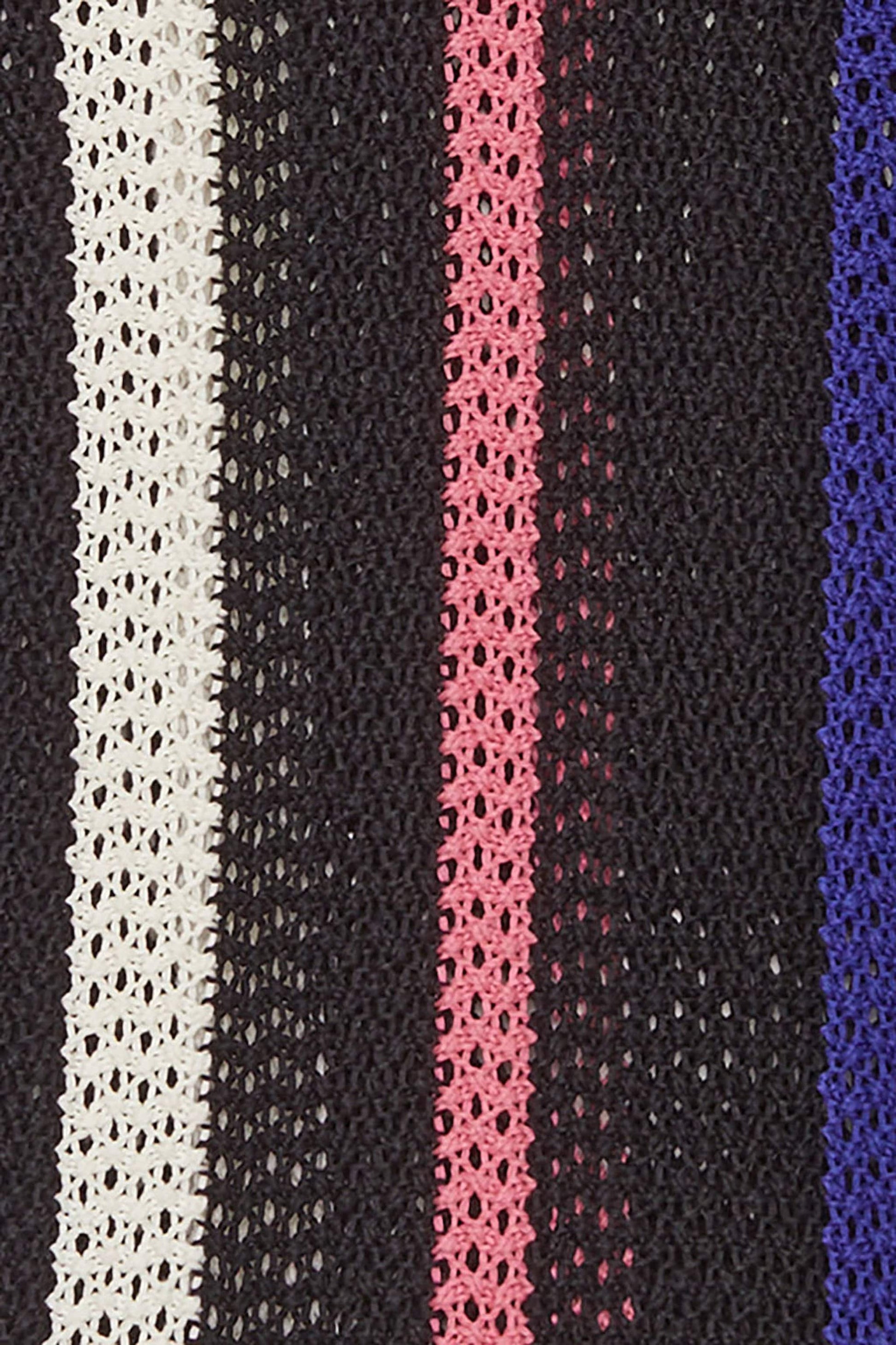 #color_blk-multi