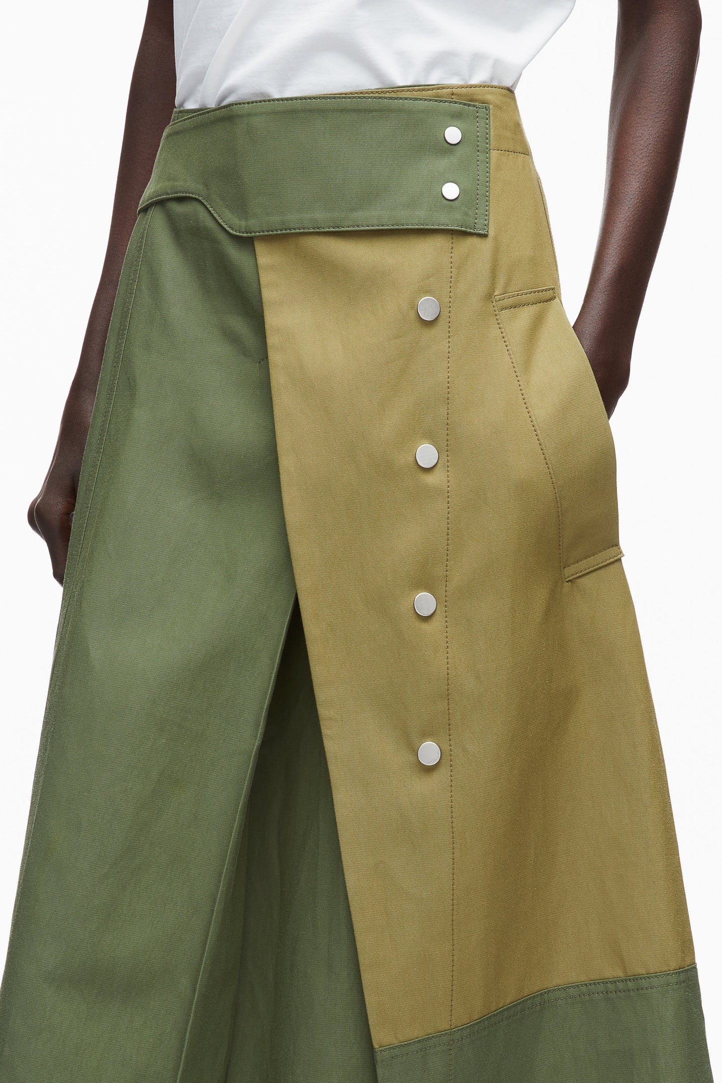 #color_olive-pine