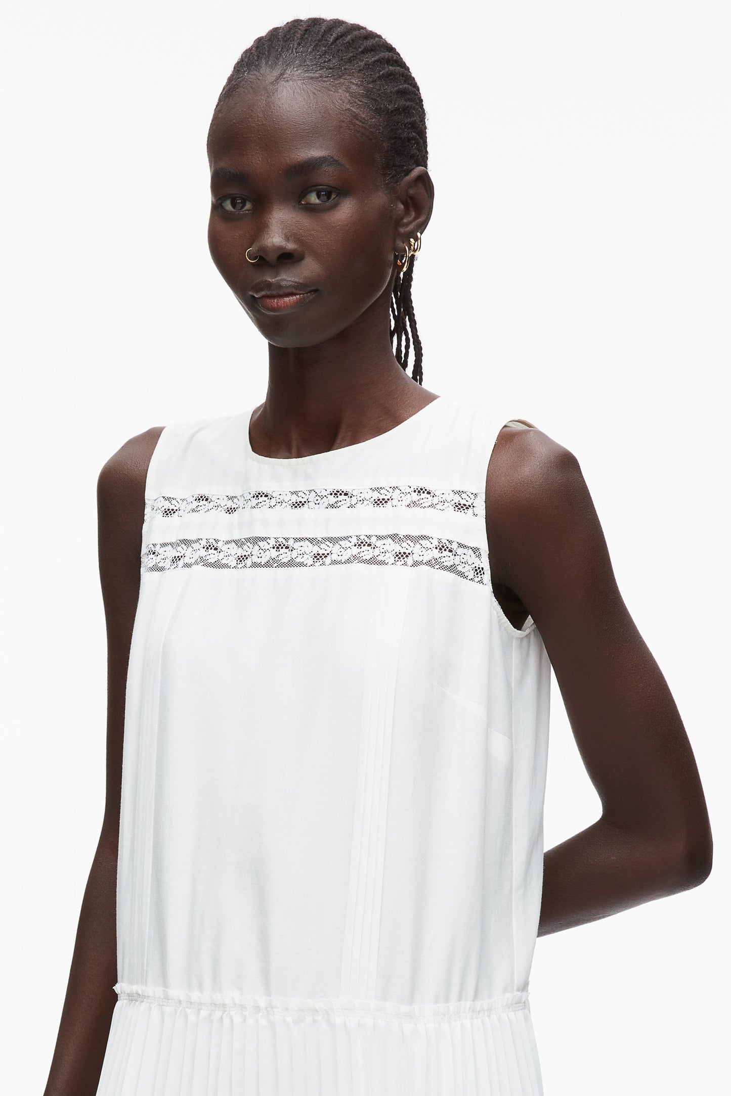 #color_white