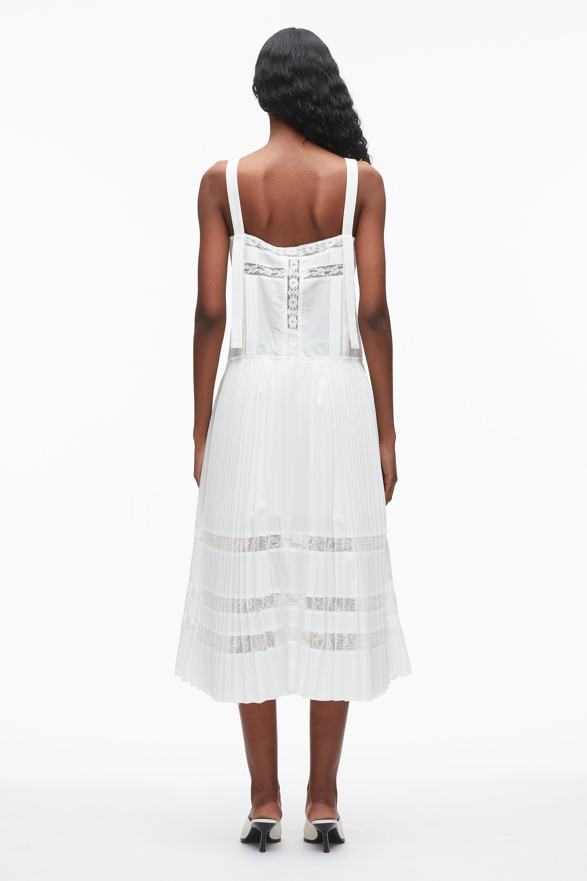 #color_white