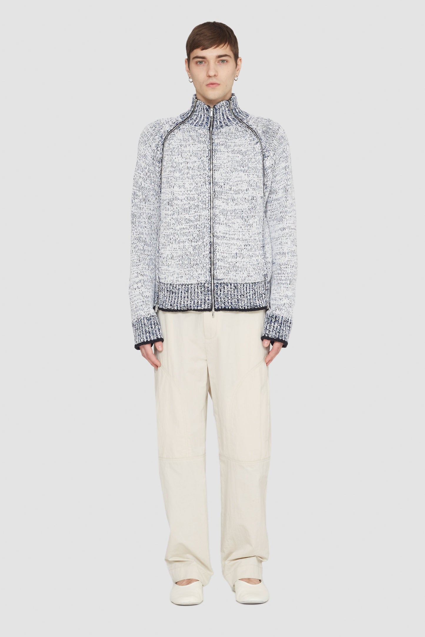 #color_antwht-multi