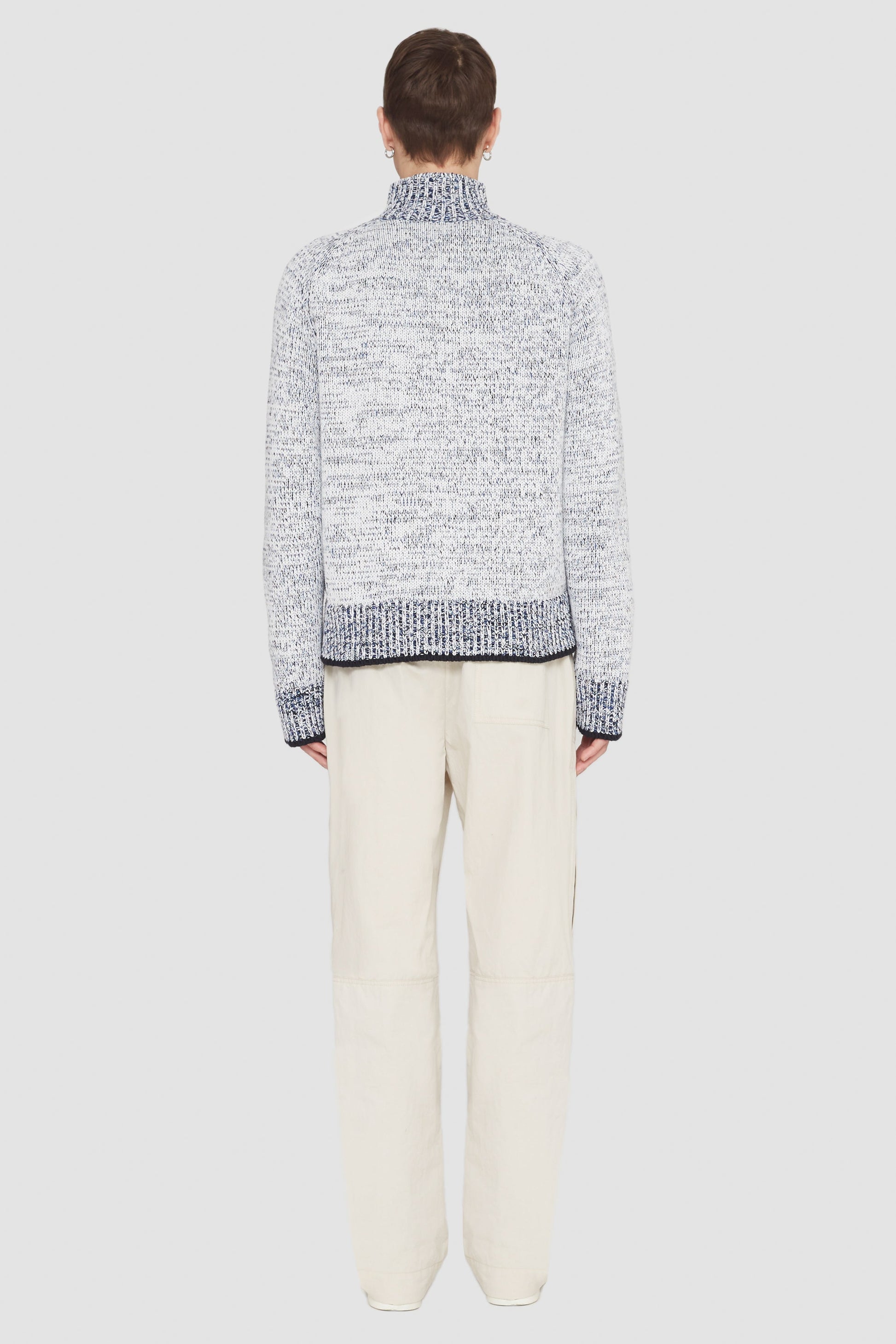 #color_antwht-multi
