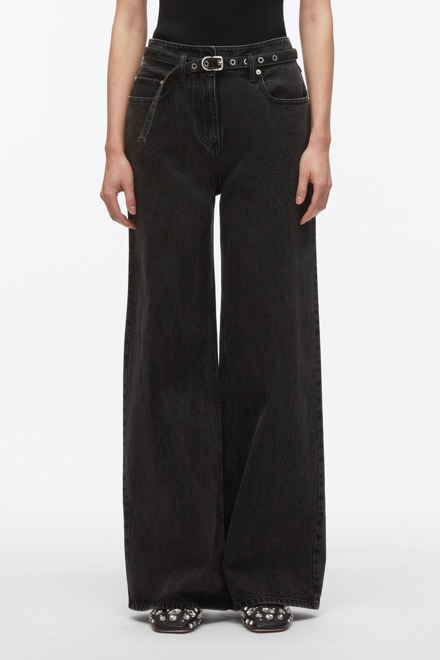 #color_washed-blk