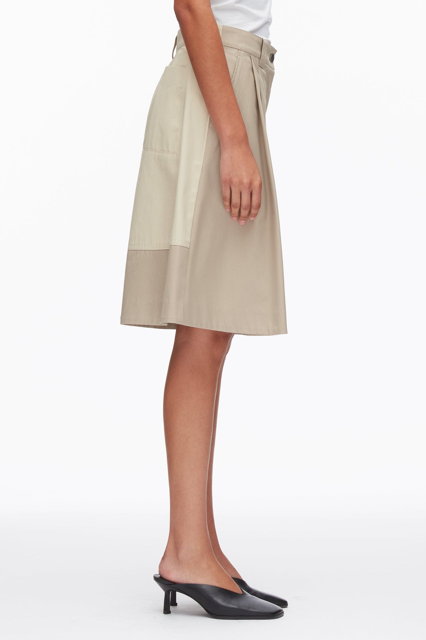 #color_khaki-birch