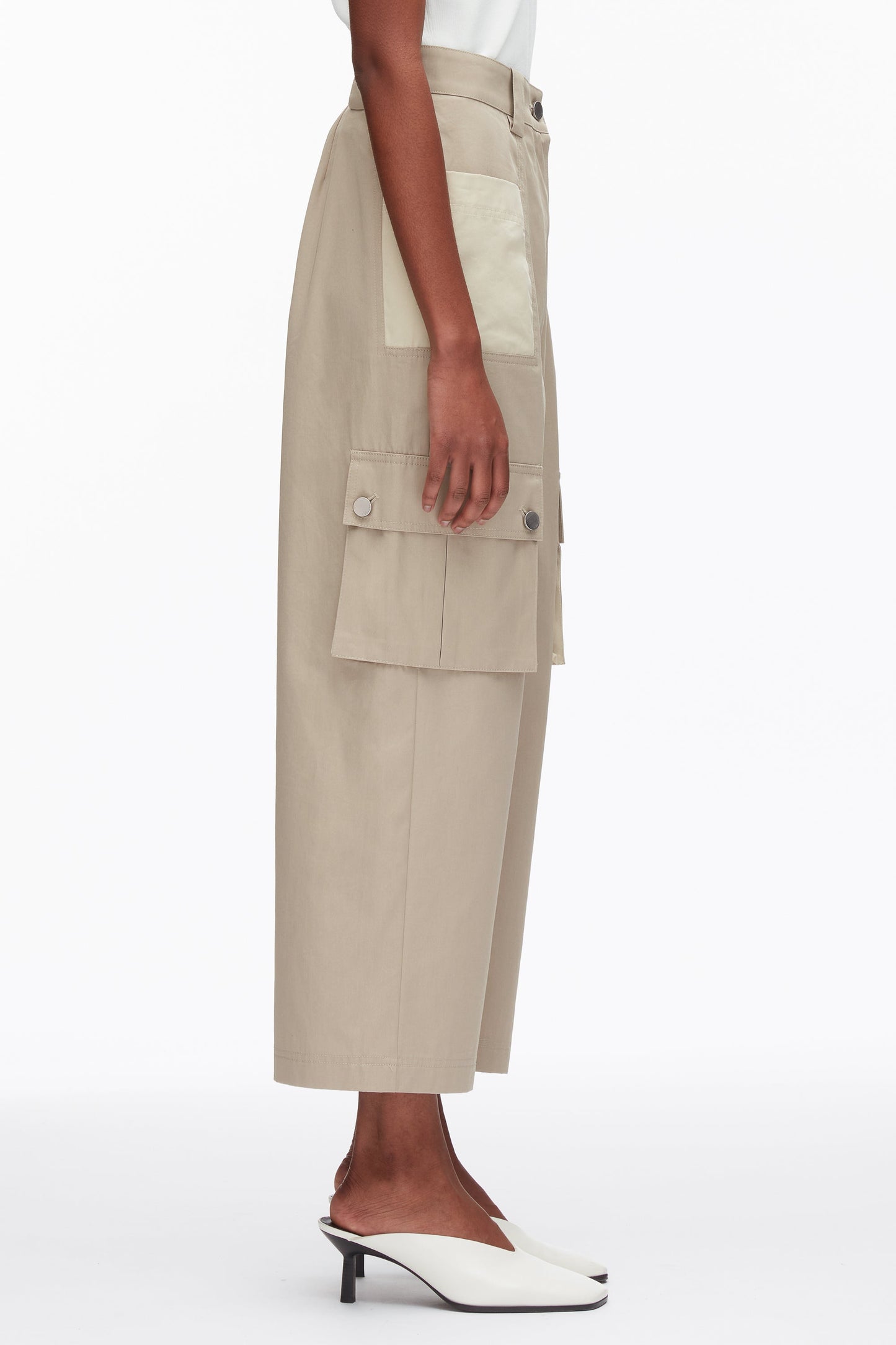 #color_khaki-birch